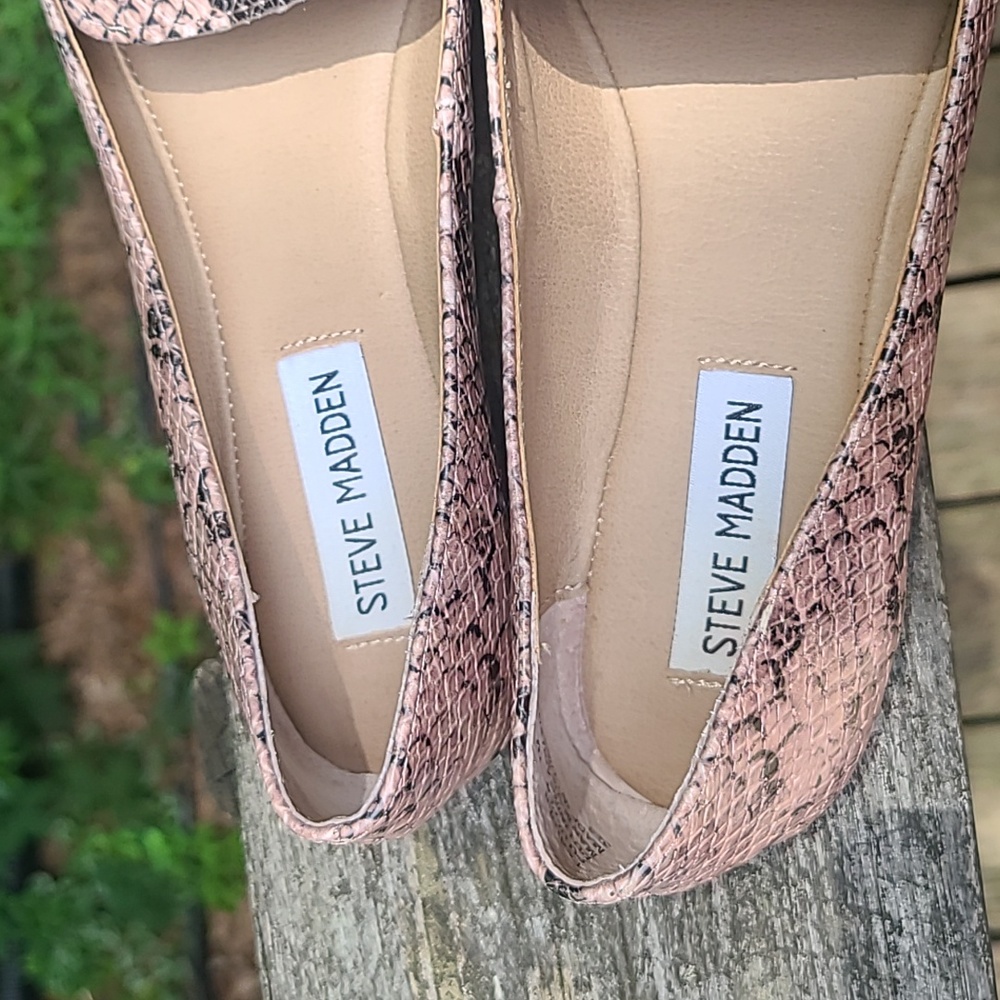 STEVE MADDEN Size 7m Flats Snakeskin look - Picture 4 of 8